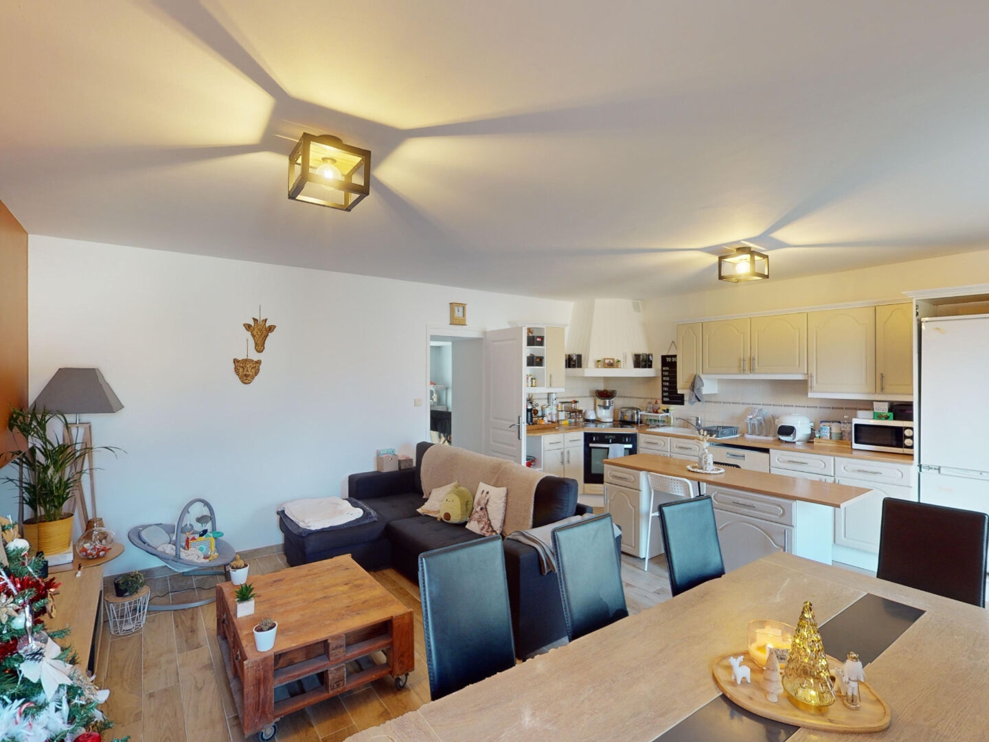 A quelques pas de Cerizay, maison de bourg de 102 m²