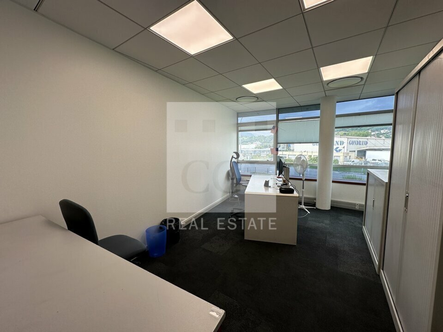Bureaux à vendre - 684m2 - La Motte-Servolex (73290)