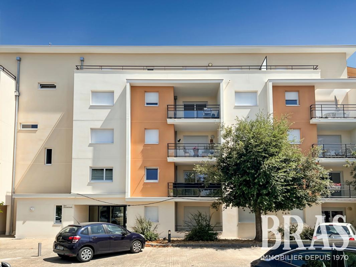 Parking / garage / box à vendre - Saint-Herblain (44800)