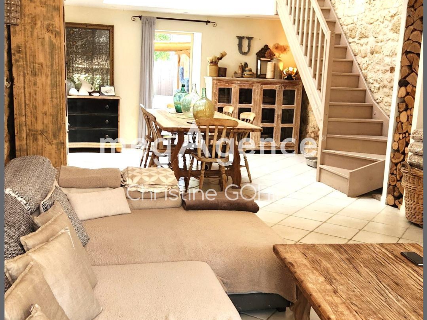 Maison à vendre - 2 pièces - 262m2 - Soulignonne (17250)