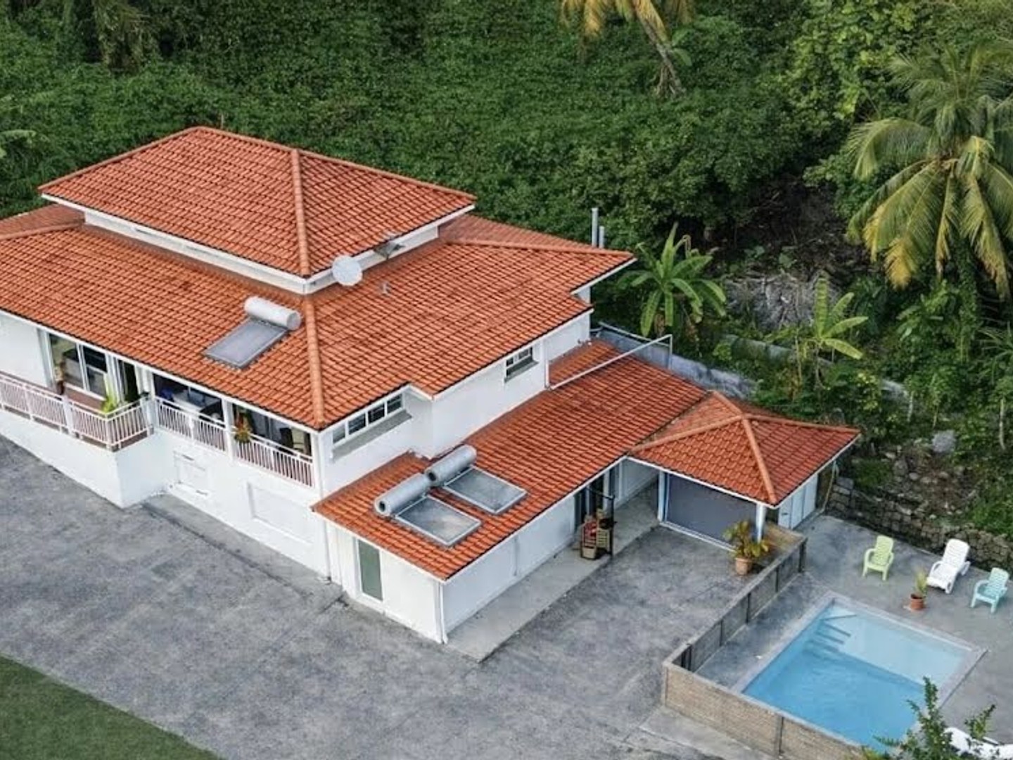 Maison 6 pièces 312 m²