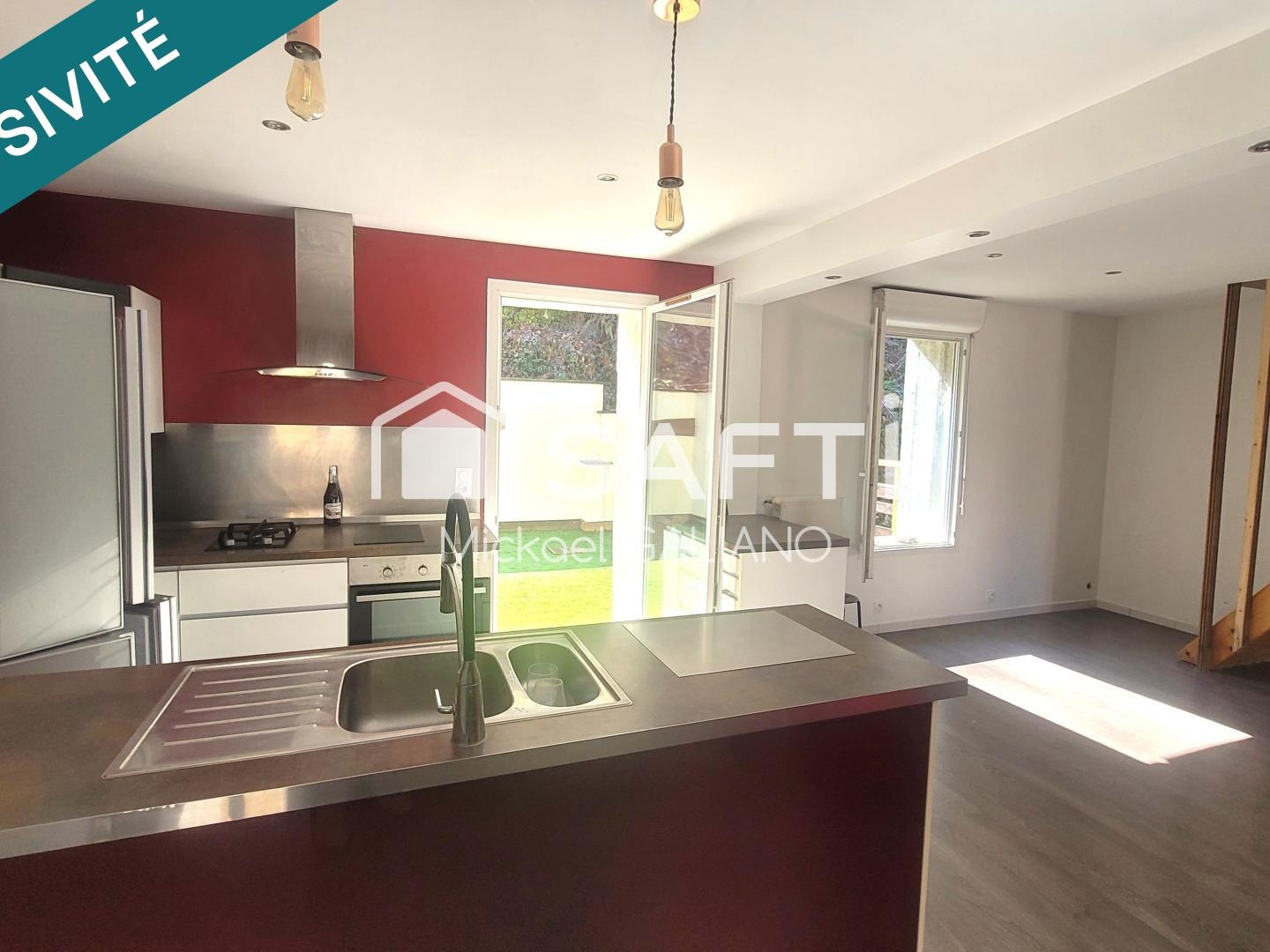 Maison à vendre - 3 pièces - 92m2 - Saint-Laurent-Du-... (38380)