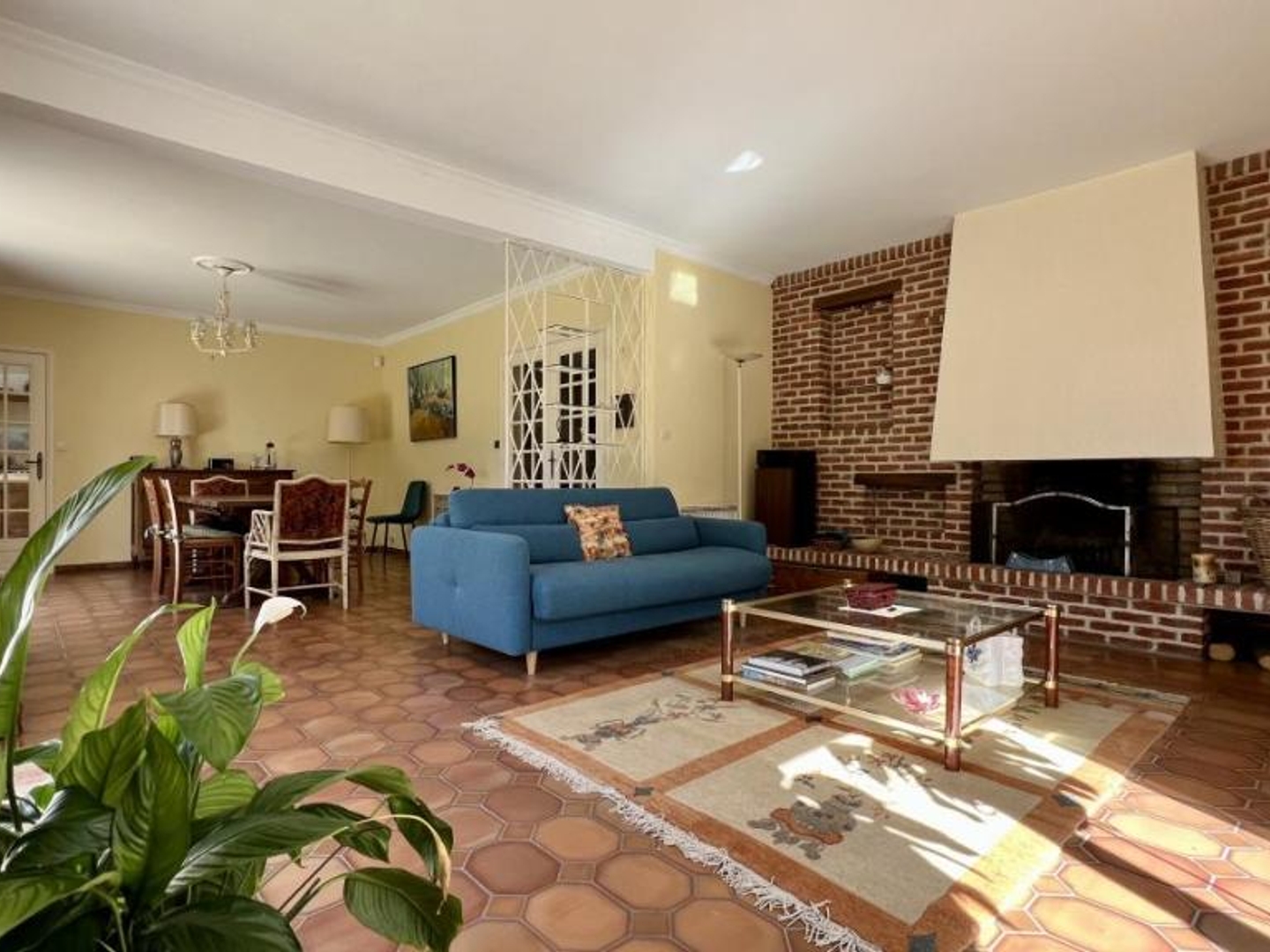 Locaux à vendre - 7 pièces - 212m2 - Pont-À-Marcq (59710)