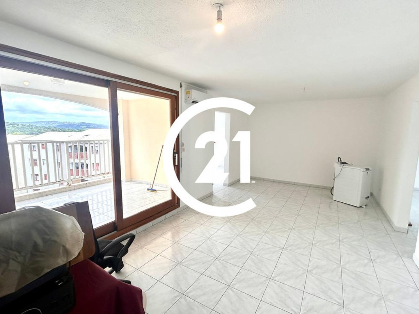 Appartement à vendre - 3 pièces - 69m2 - Le Lamentin (97232)