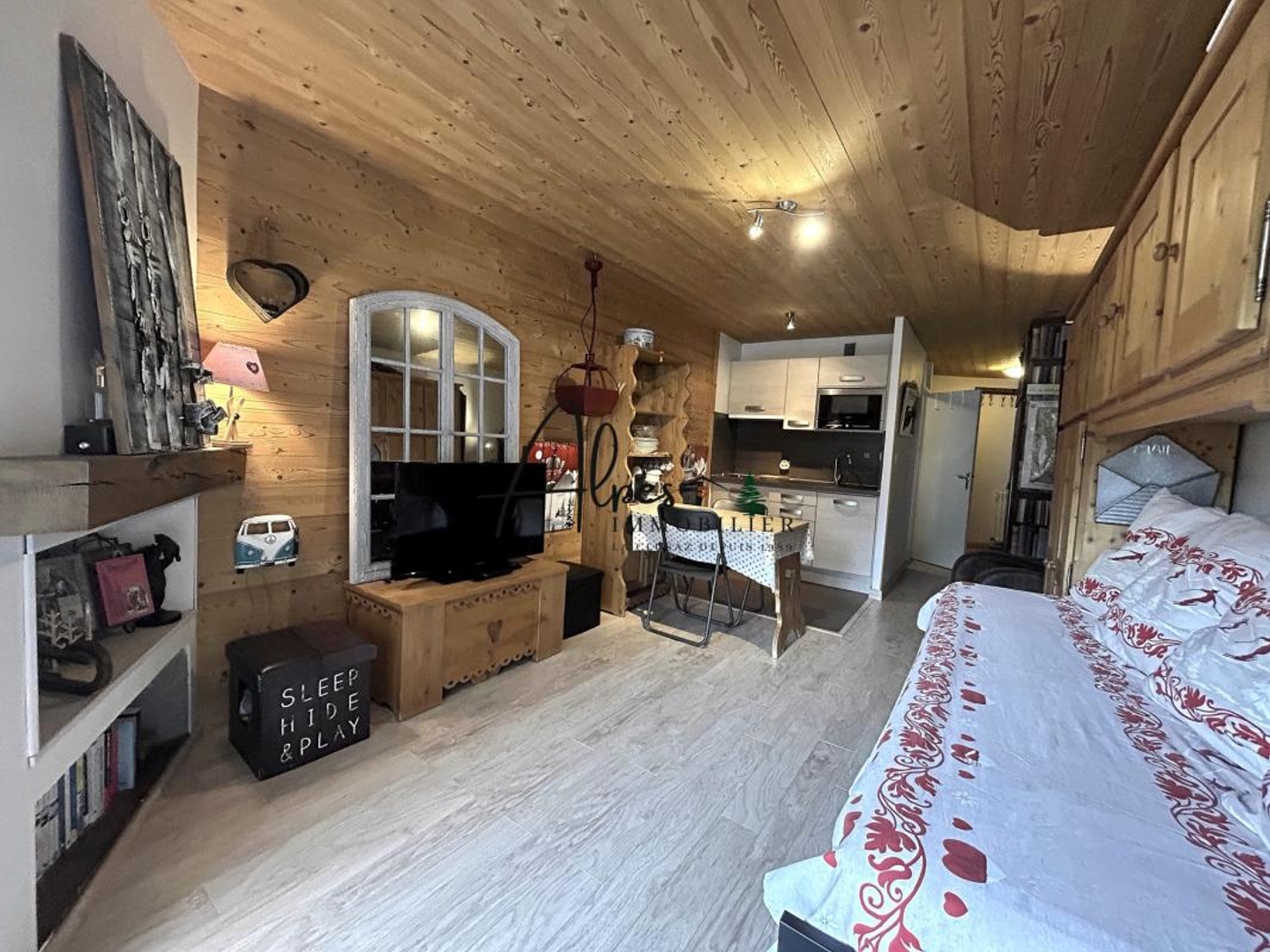 Studio rénové avec vue montagnes