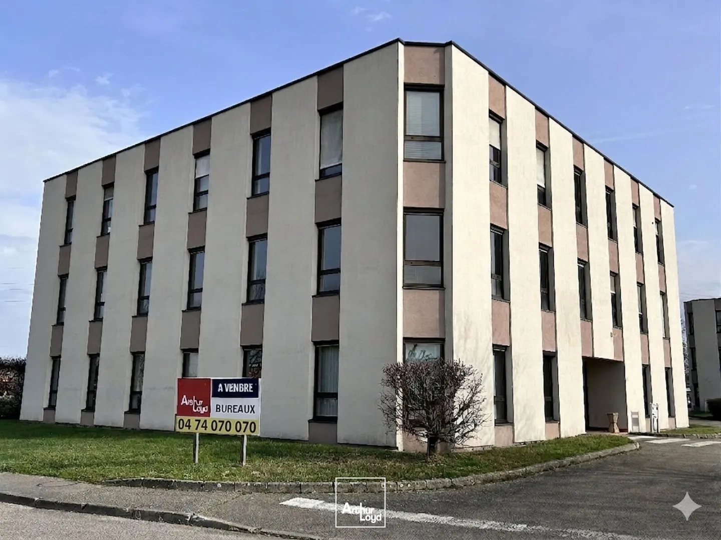 Bureaux à vendre - 702m2 - Viriat (01440)