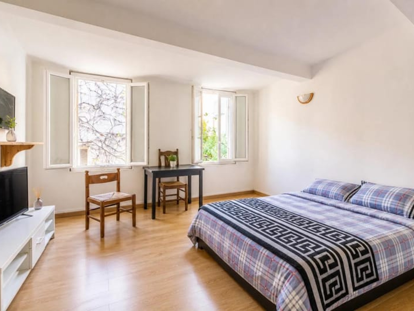 IMMEUBLE - 5 LOTS
