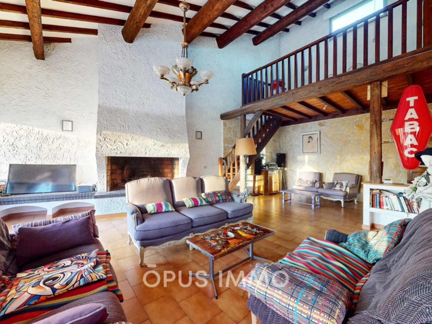 Maison mezzanine 5 pièces 152 m²