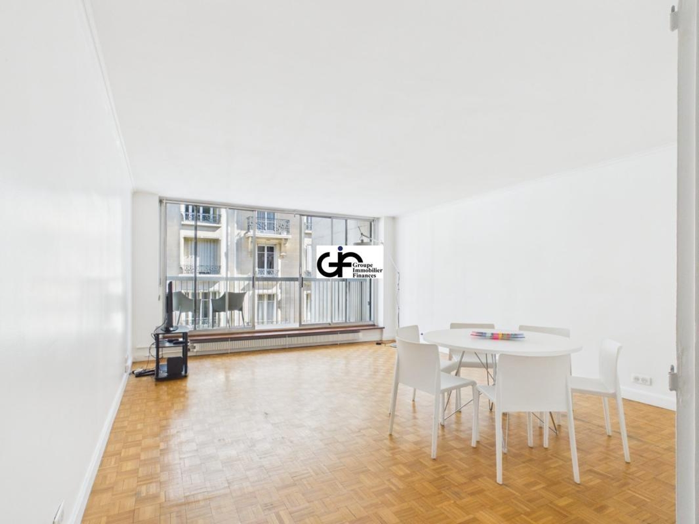 Appartement à vendre - 3 pièces - 89m2 - Paris 16e (75016)