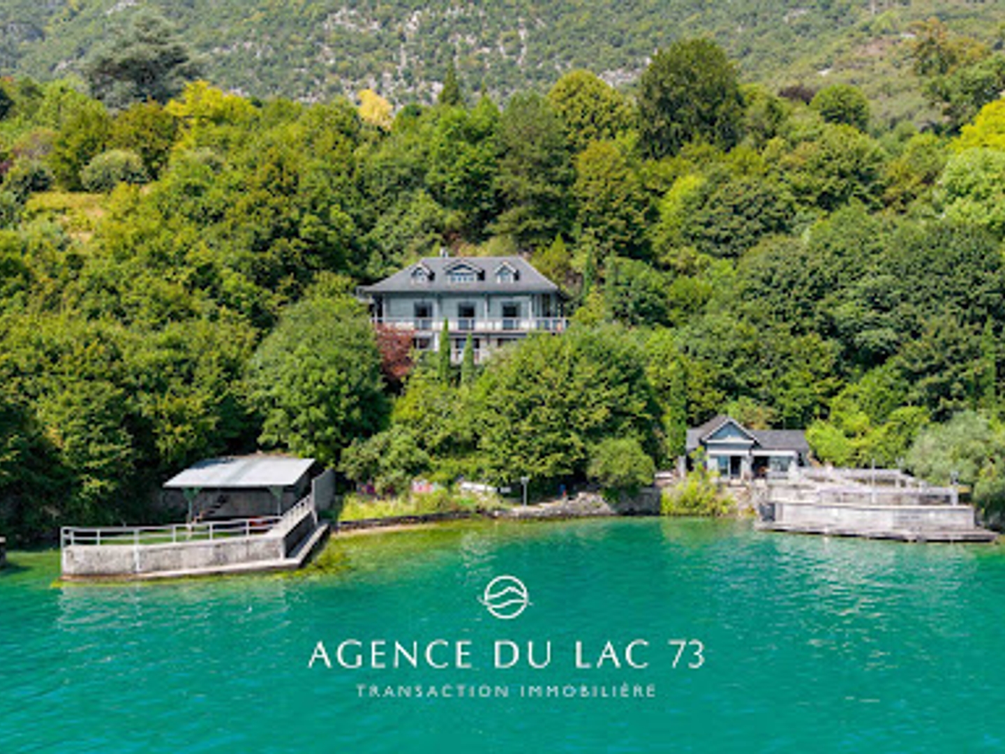 Villa 10 pièces 230 m²