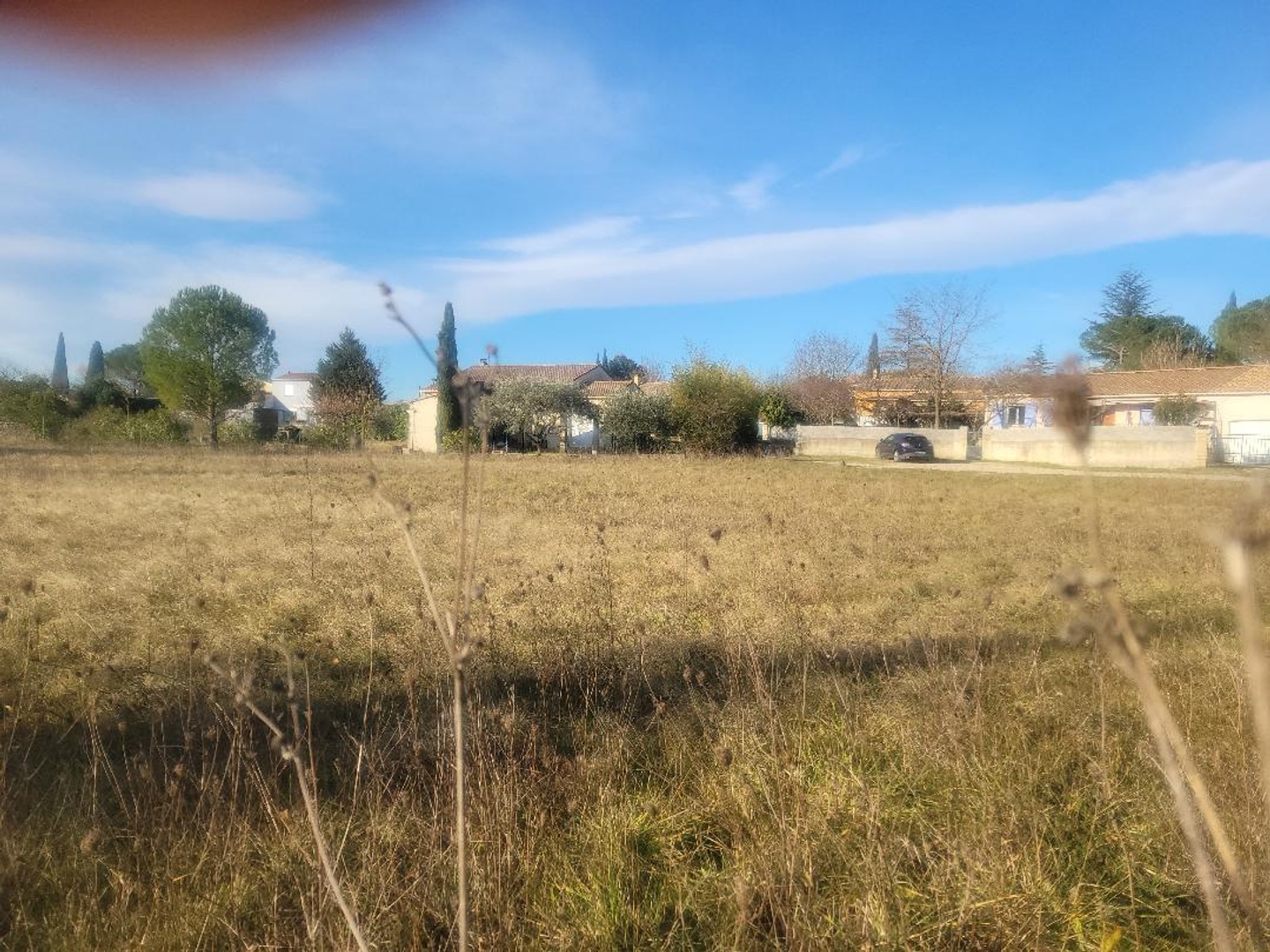Terrain constructible 902 m²