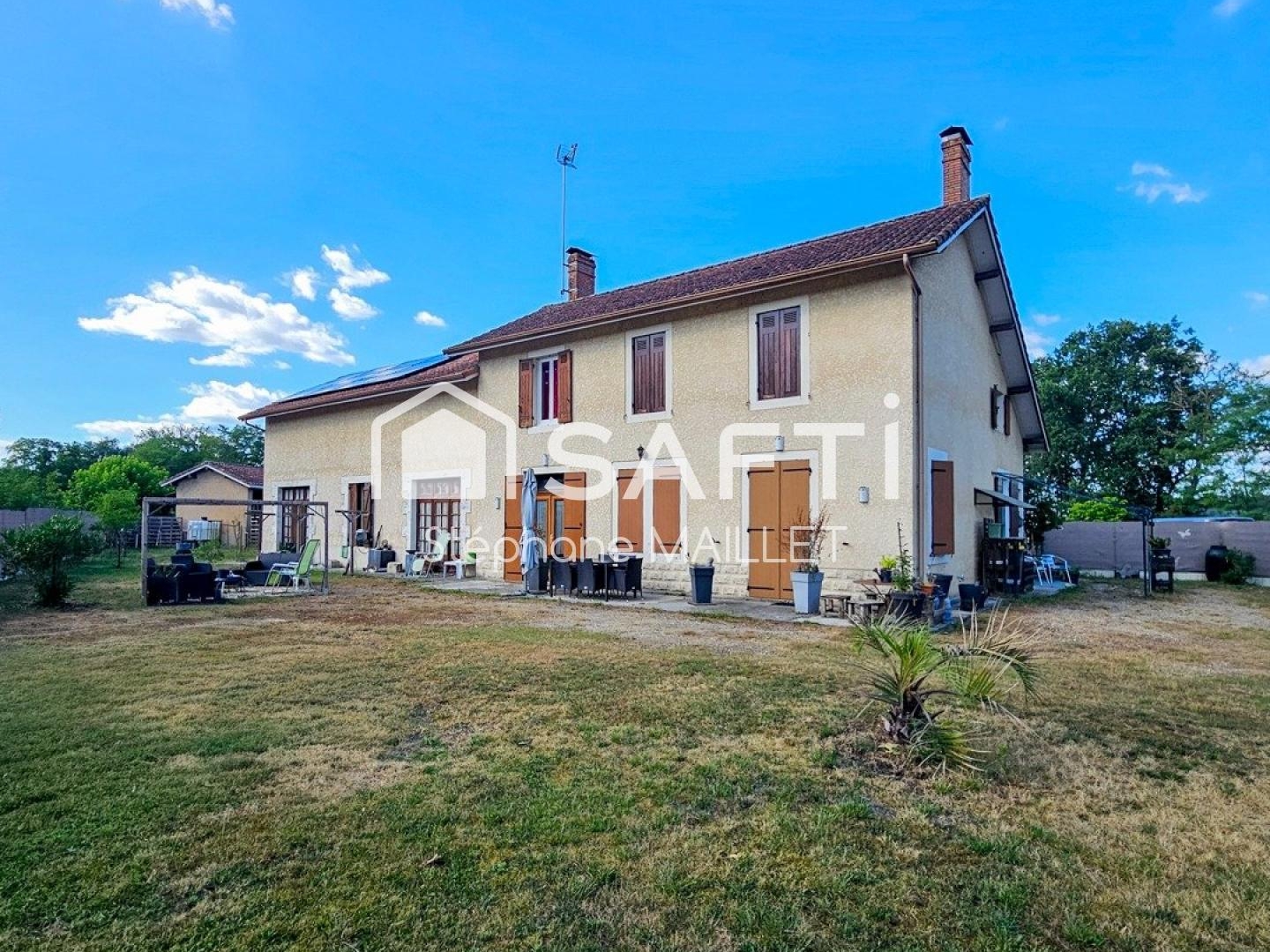 Maison 5 chambres avec fort potentiel
