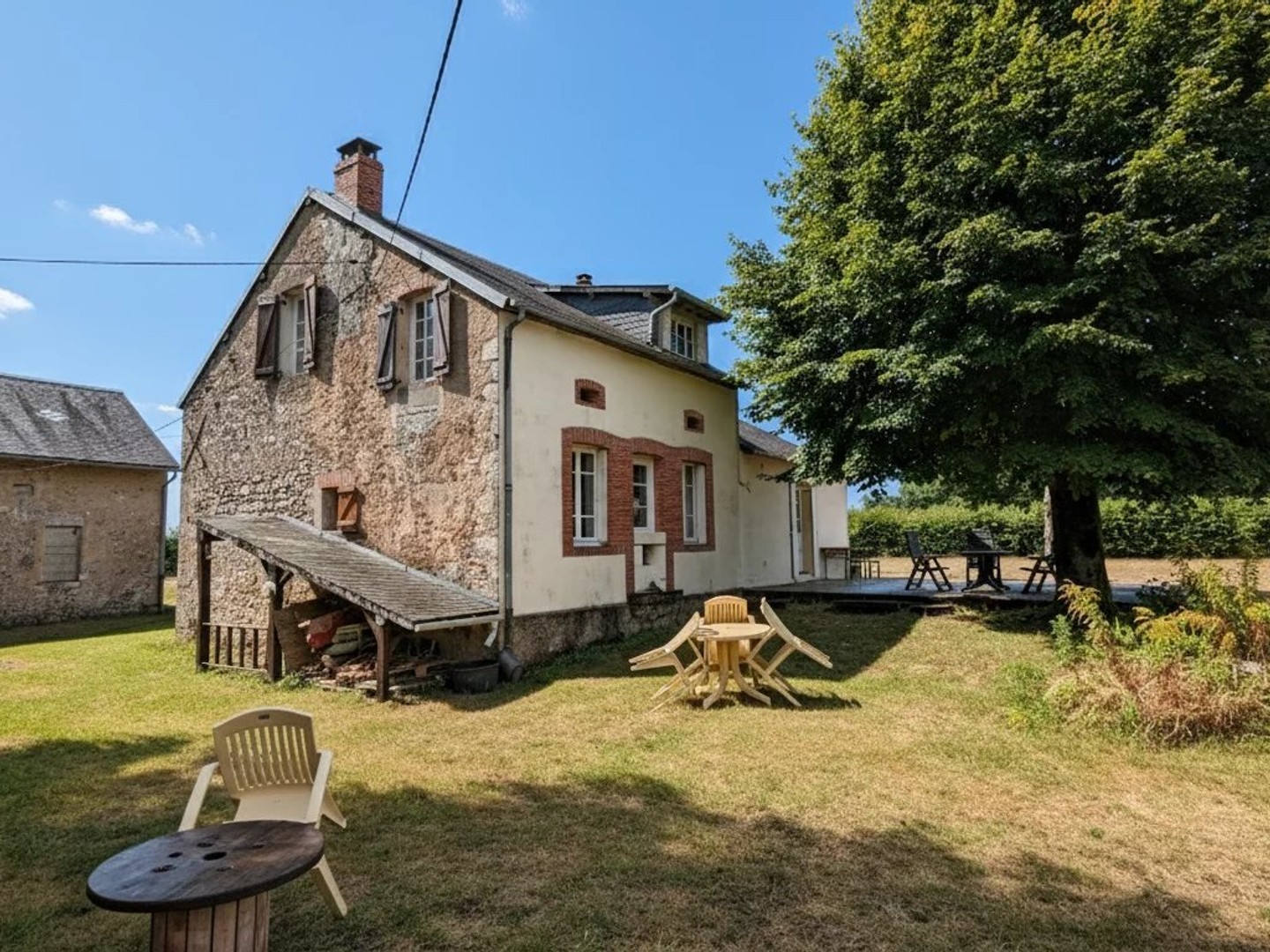 Maison à vendre - 7 pièces - 191m2 - Brassy (58140)