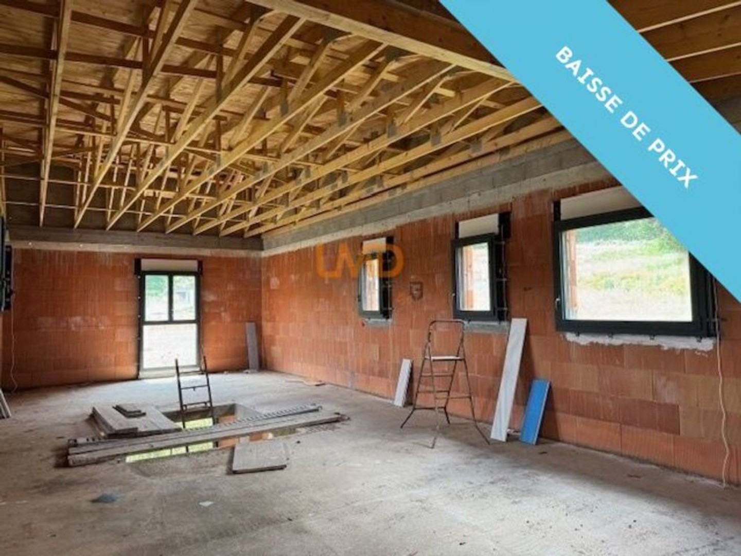 Maison à vendre - 5 pièces - 196m2 - Salles-Curan (12410)