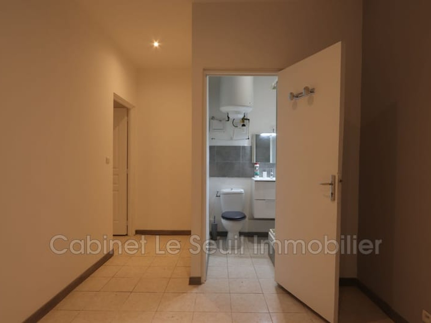 Immeuble à vendre - 10 pièces - 267m2 - Apt (84400)