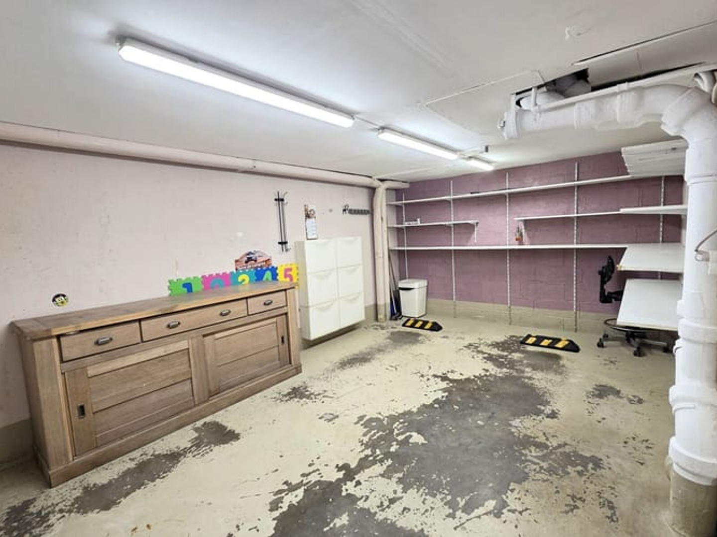 Parking/Garage 17 m²