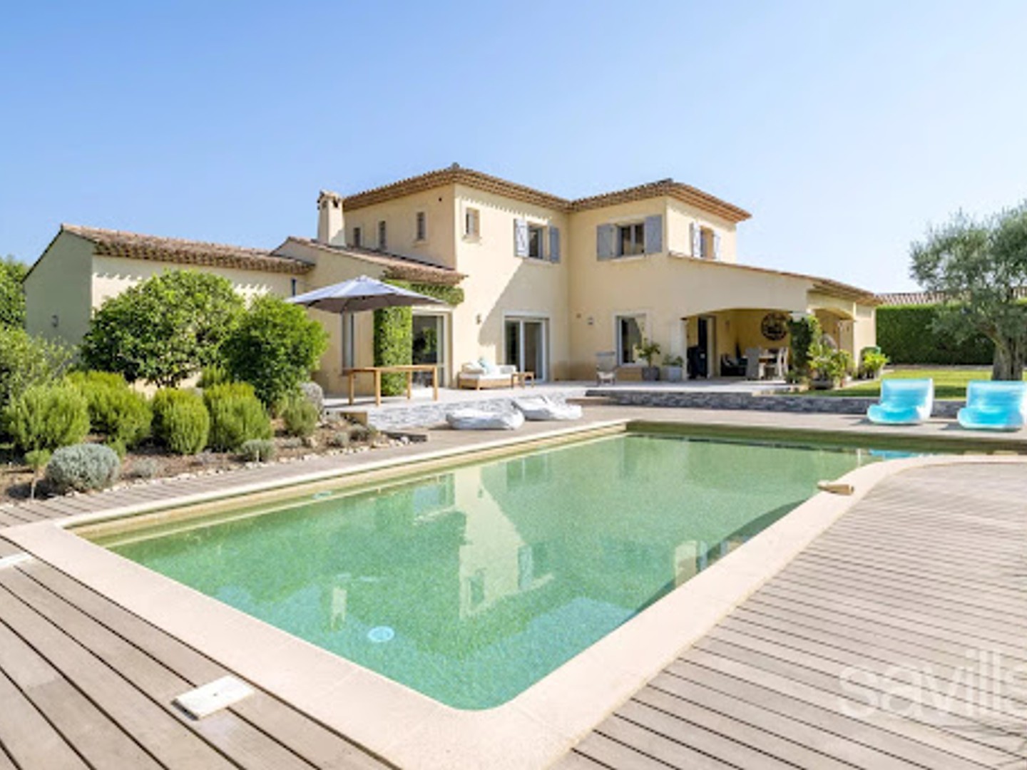 Villa 6 pièces 190 m²