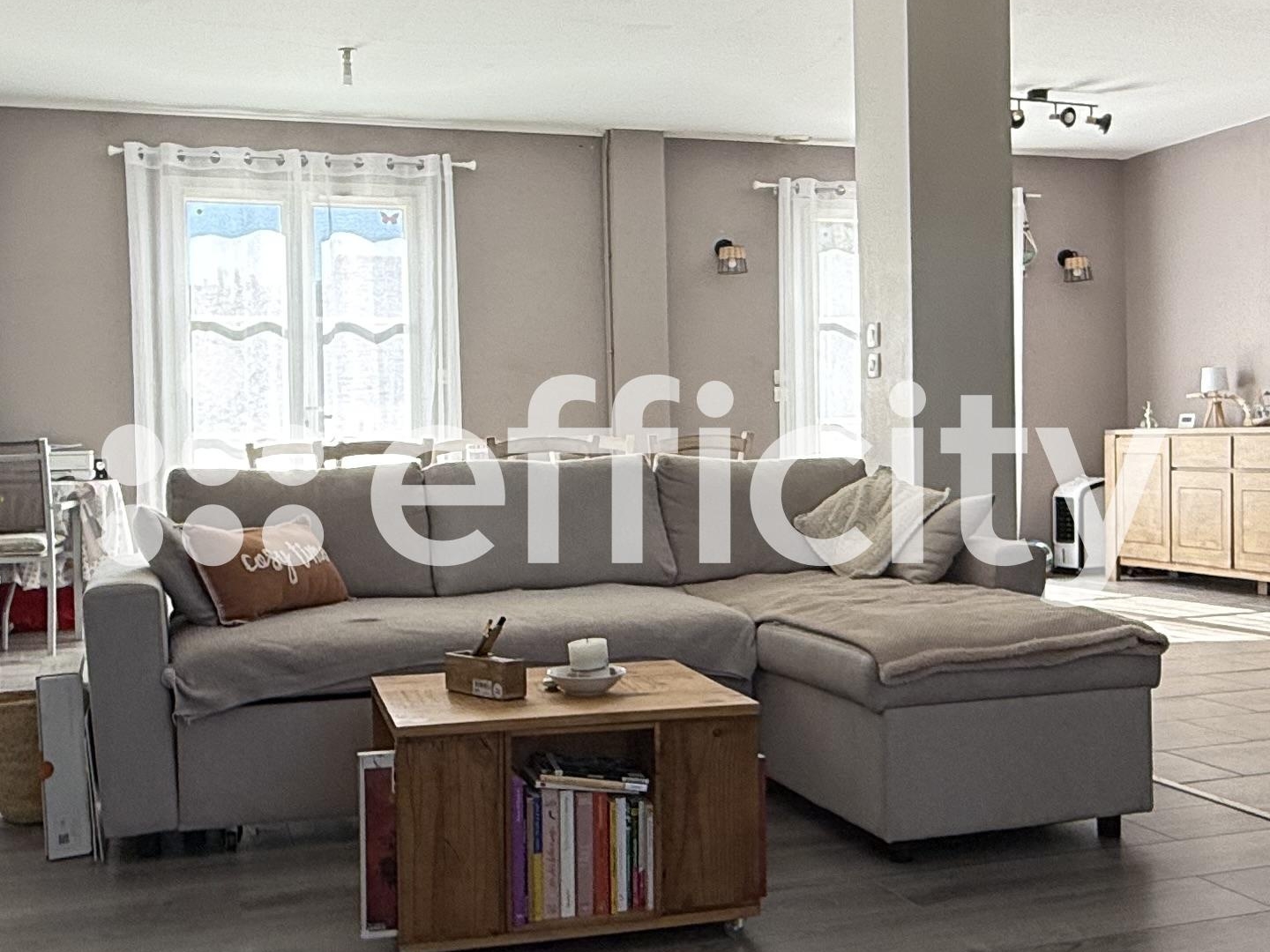 Maison à vendre - 6 pièces - 161m2 - Sainte-Maure-De-T... (37800)