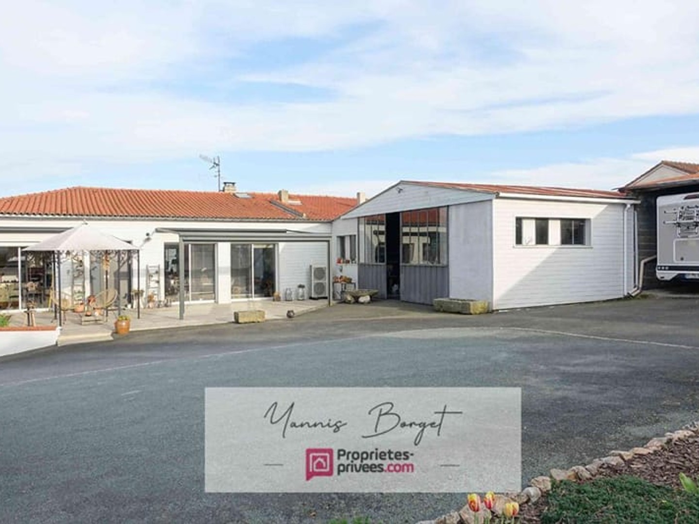 Immeuble à vendre - 8 pièces - 218m2 - Chavagnes-En-Pail... (85250)