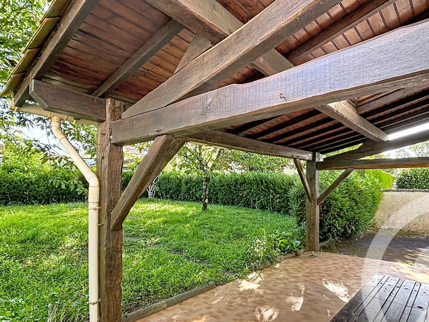 Maison à vendre - 6 pièces - 142m2 - Soyaux (16800)