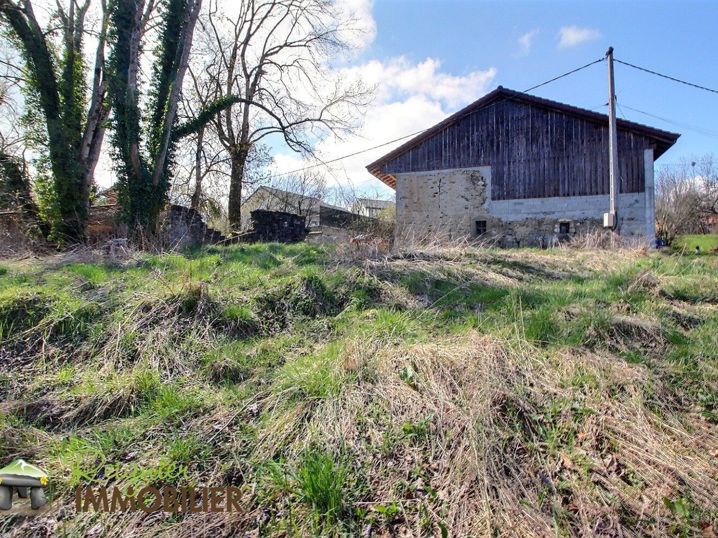 Maison à vendre - 4 pièces - 260m2 - Pers-Jussy (74930)