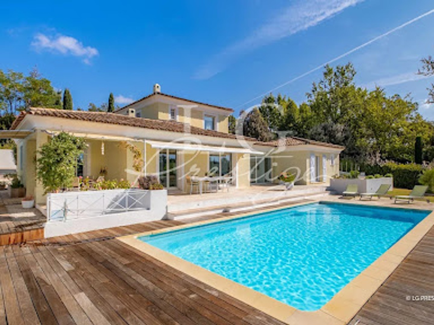 Villa 6 pièces 206 m²
