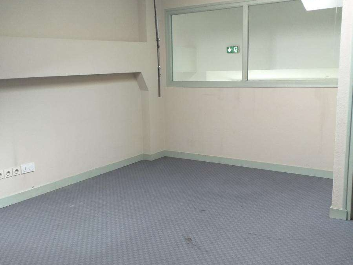 Bureaux 268 m²