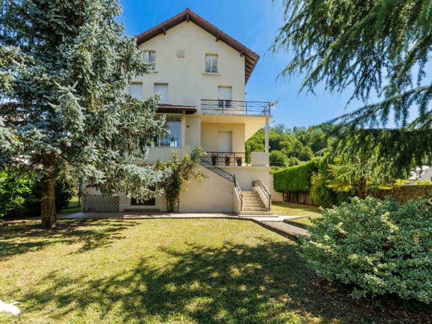 Maison à vendre - 7 pièces - 1229m2 - Saint-Girons (09200)
