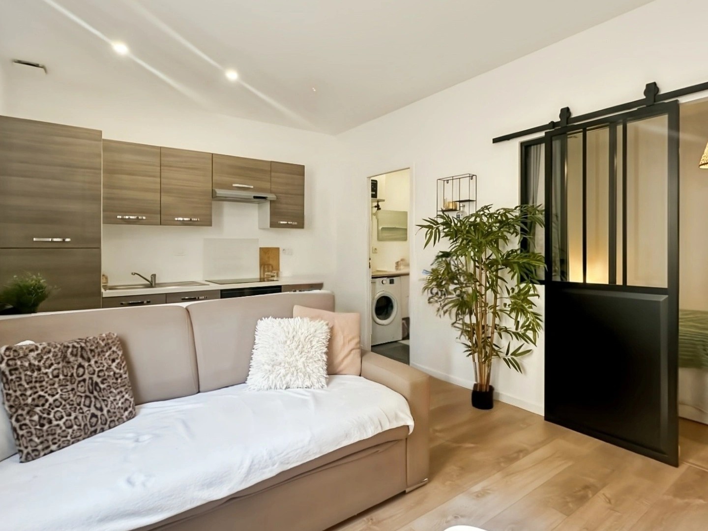 Immeuble de rapport 6 pièces 105 m²