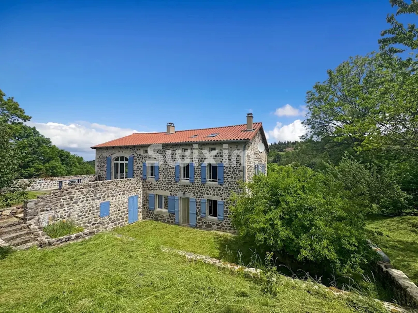 Maison 12 pièces 306 m²
