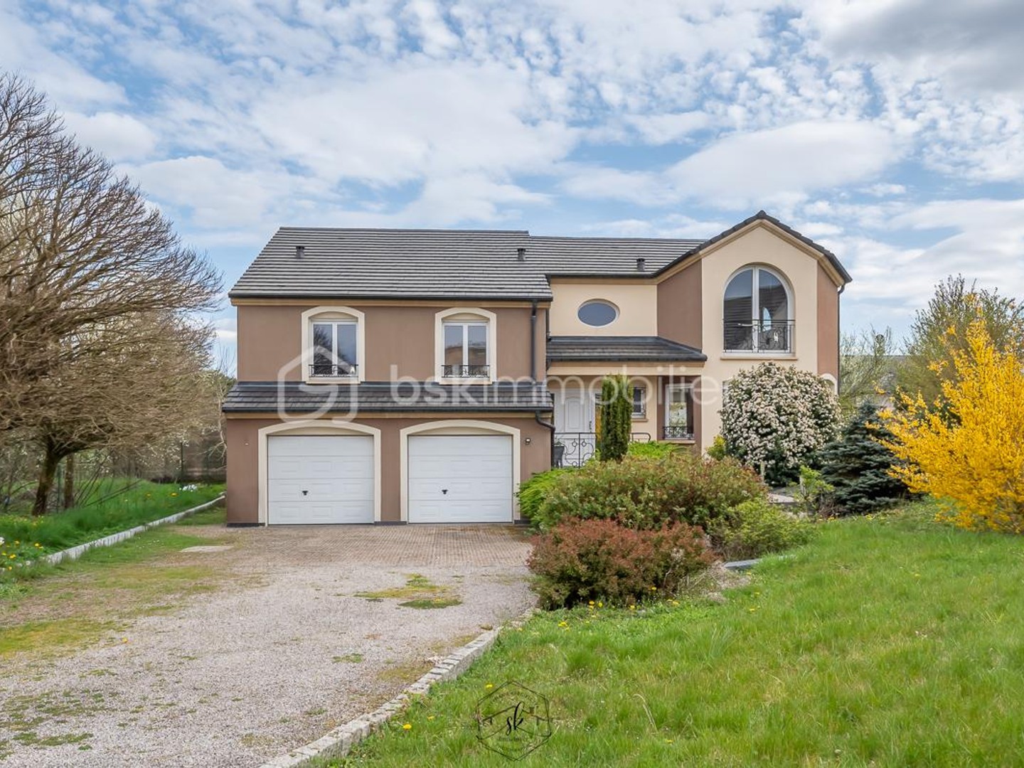 Maison 6 pièces 204 m²