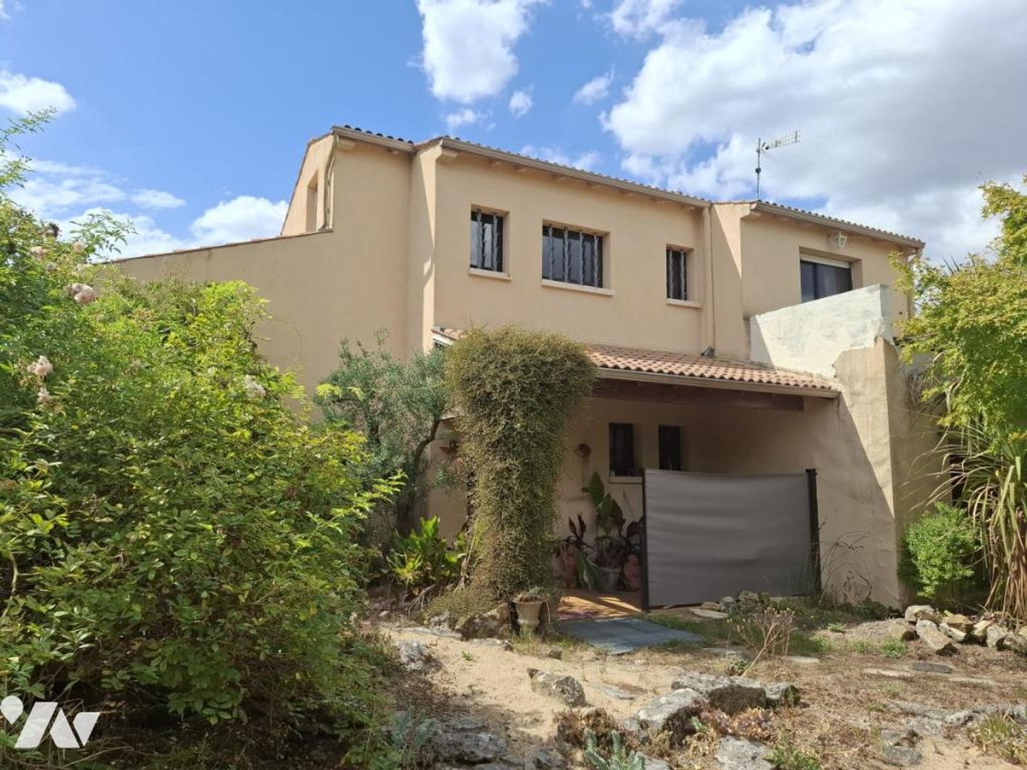 Maison à vendre - 8 pièces - 169m2 - Corme-Royal (17600)