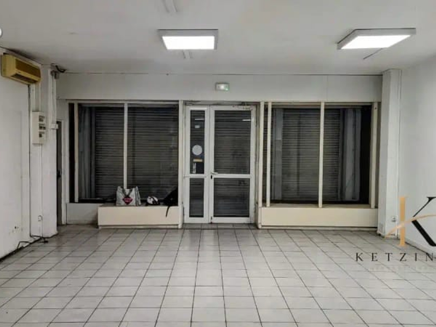 Appartement à vendre - 365m2 - Basse-Terre (97100)