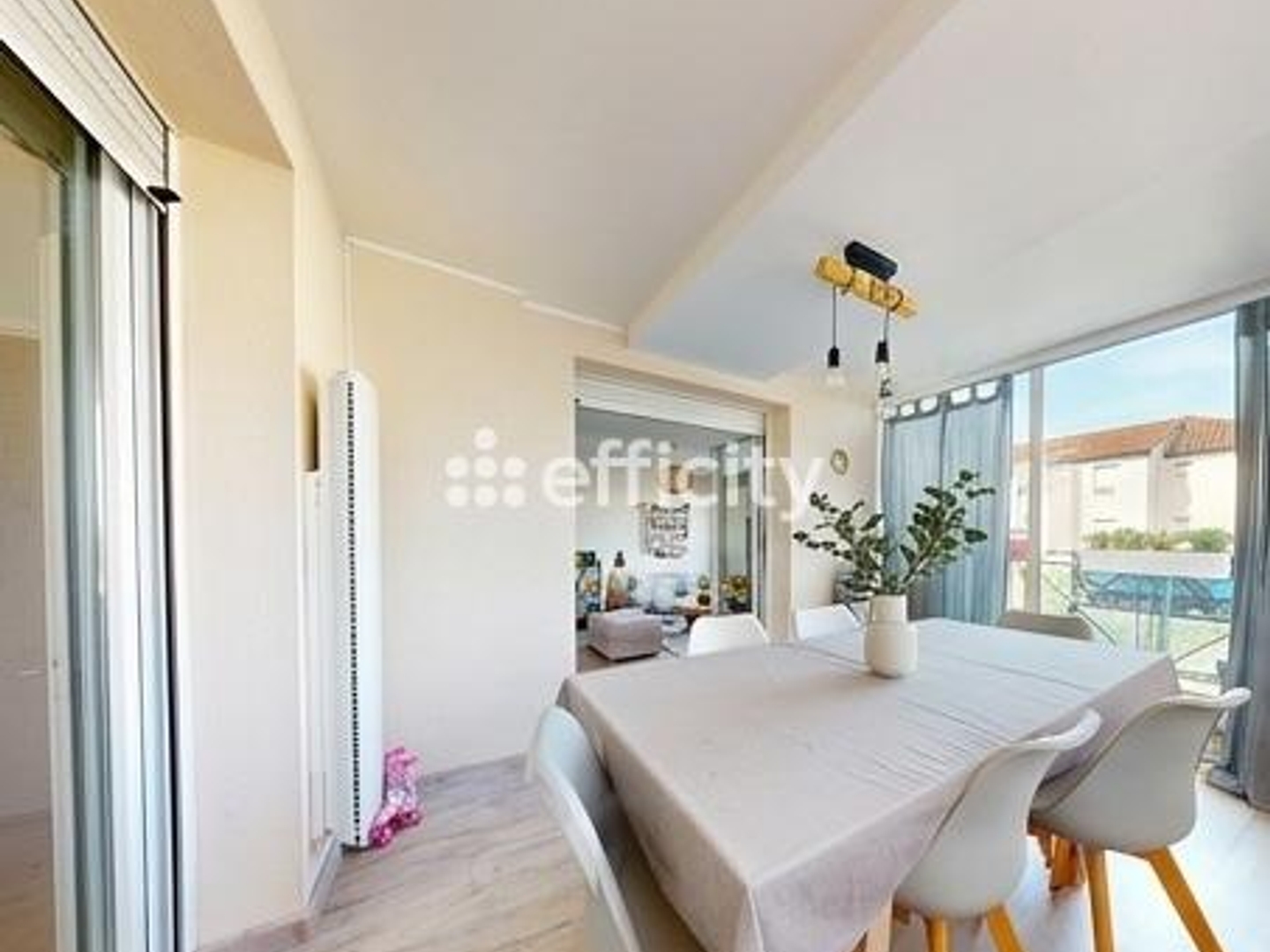 Appartement à vendre - 4 pièces - 89m2 - Saint-Priest (69800)