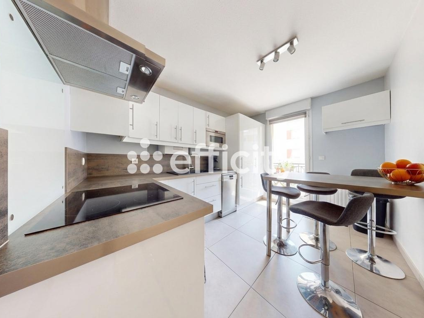 Appartement à vendre - 4 pièces - 89m2 - Saint-Priest (69800)