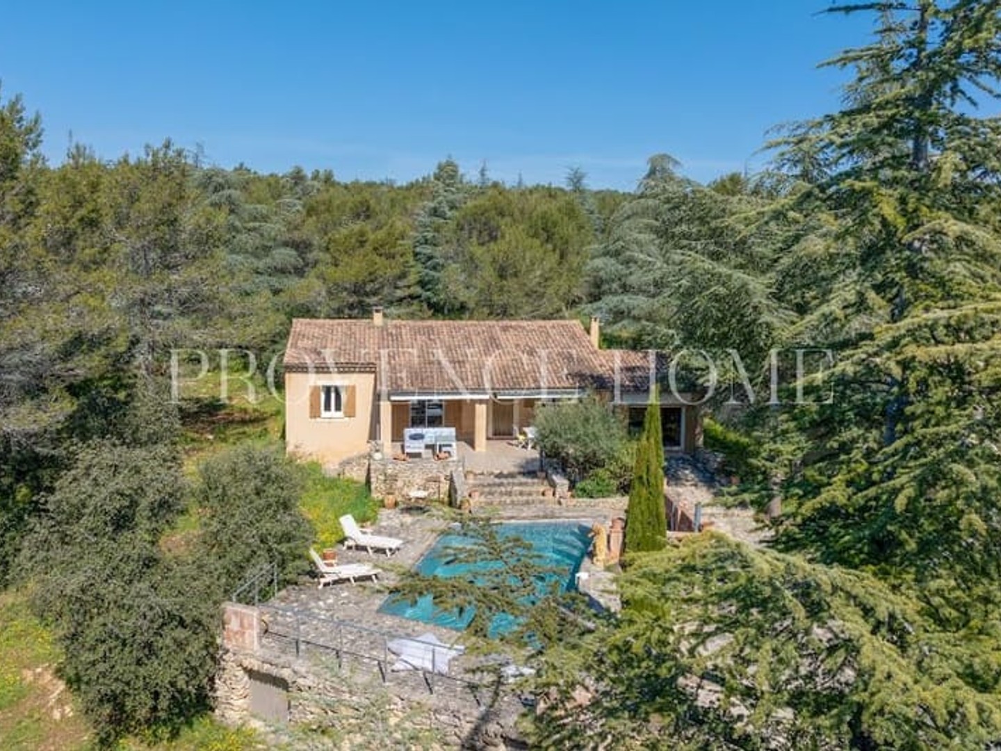 Propriété 4 pièces 110 m²