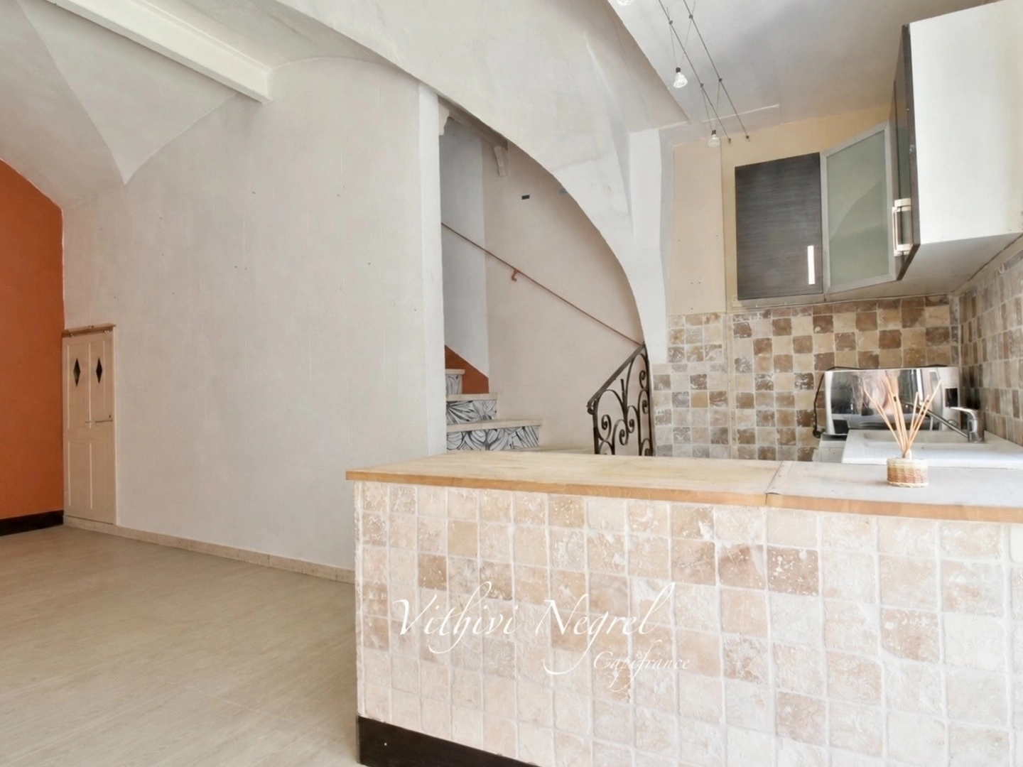 Maison à vendre - 2 pièces - 59m2 - Mouriès (13890)