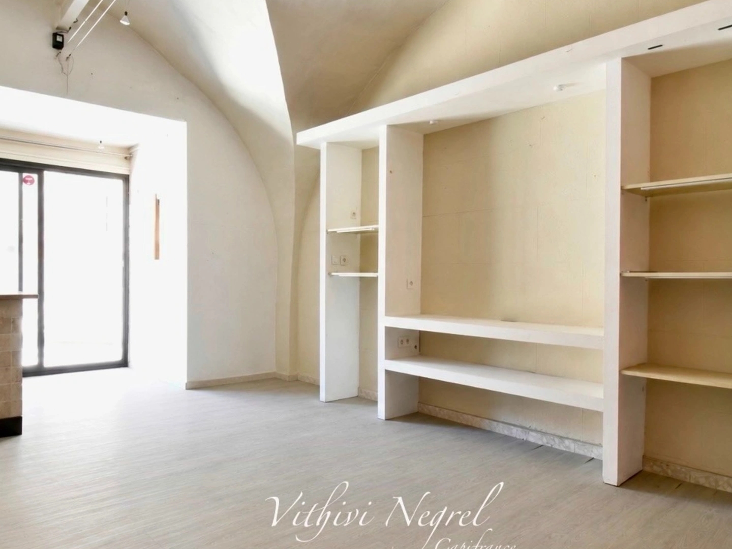 Maison à vendre - 2 pièces - 59m2 - Mouriès (13890)