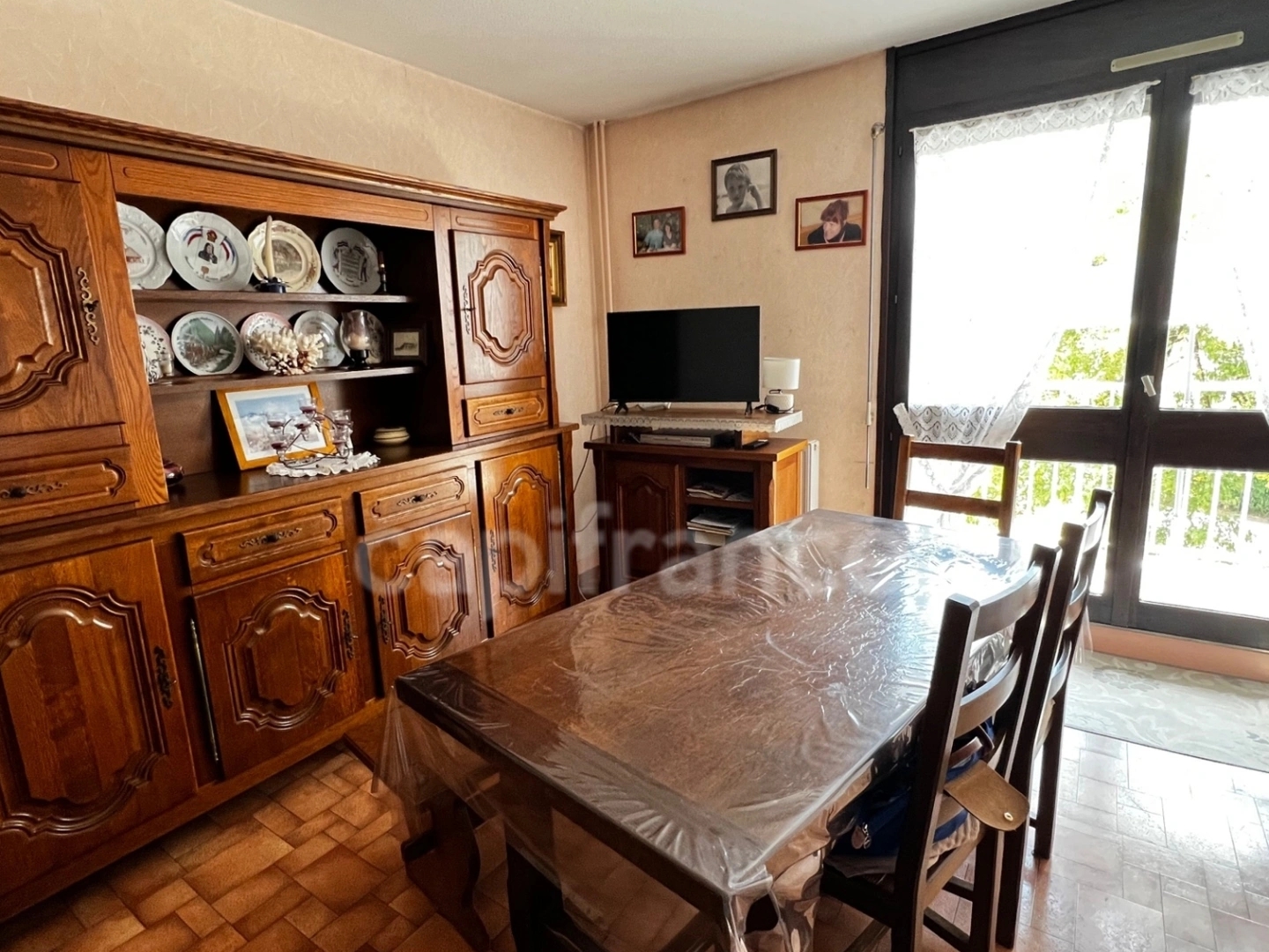 Appartement à vendre - 4 pièces - 74m2 - Lons-Le-Saunier (39000)