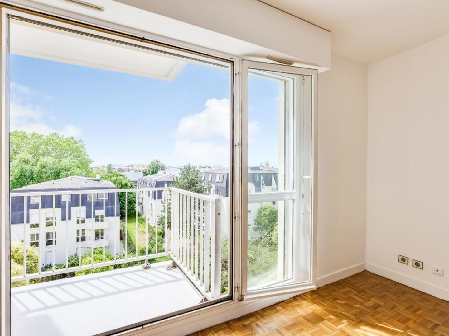Vends appartement ancien - 69 m² - 3 pièces, 2 chambres - La Garenne-Colombes 92250
