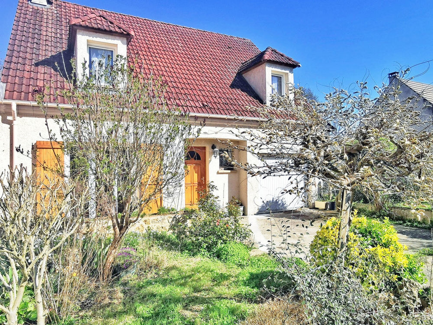 Maison à vendre - 7 pièces - 115m2 - Magny-Les-Hameaux (78114)