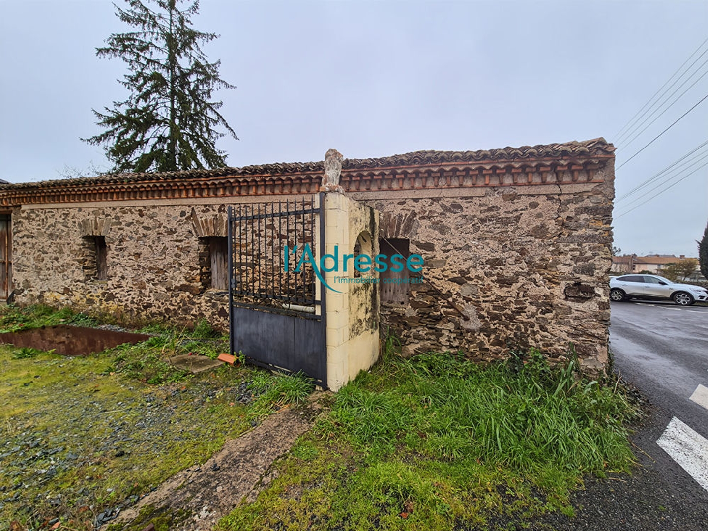 Parking / garage / box à vendre - 60m2 - Montrevault-Sur-Èvre (49110)