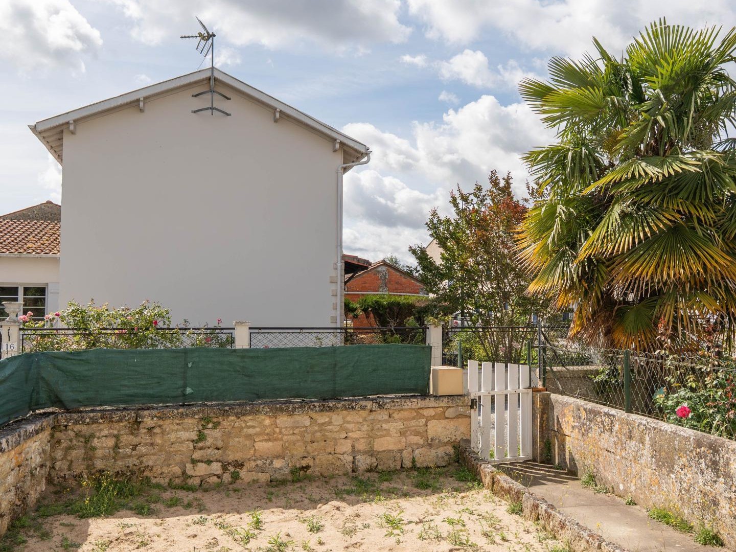 Maison à vendre - 5 pièces - 145m2 - Crazannes (17350)