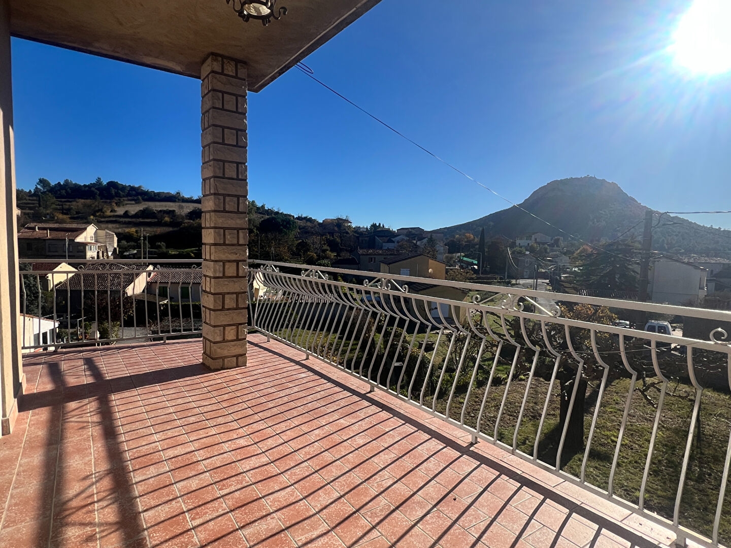 Maison à vendre - 7 pièces - 162m2 - Rousson (30340)