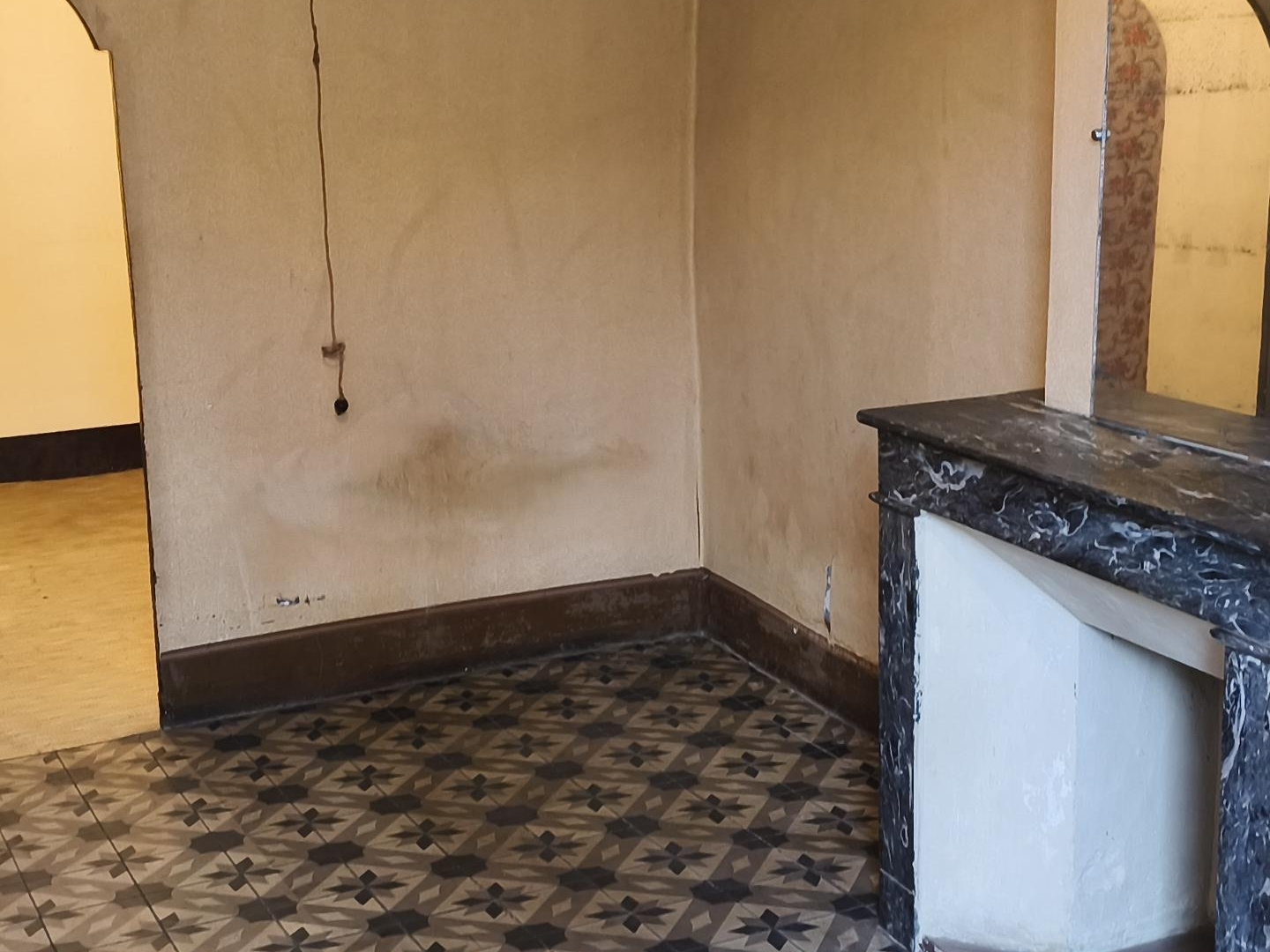 Maison à vendre - 9 pièces - 44m2 - Béziers (34500)