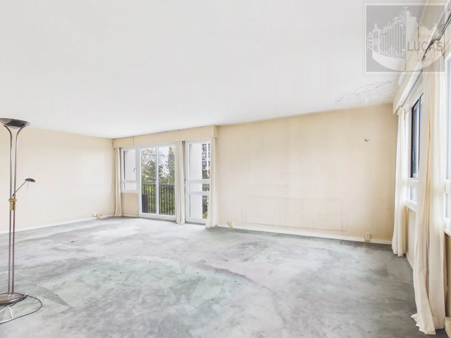 Appartement à vendre - 5 pièces - Verrières-Le-Buisson (91370)