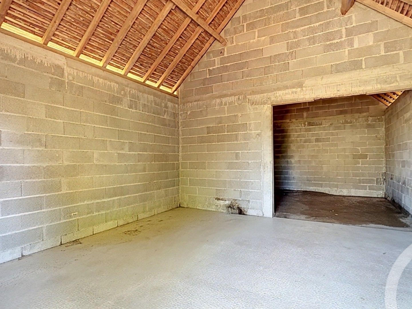 Parking / garage / box à vendre - 1886m2 - Cesset (03500)