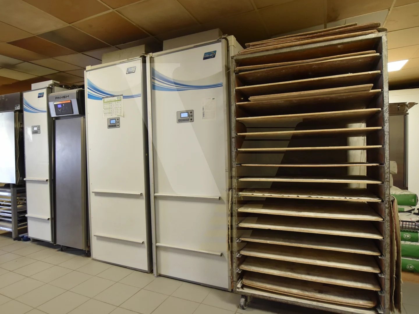 Magasin à vendre - 3 pièces - 220m2 - Béziers (34500)