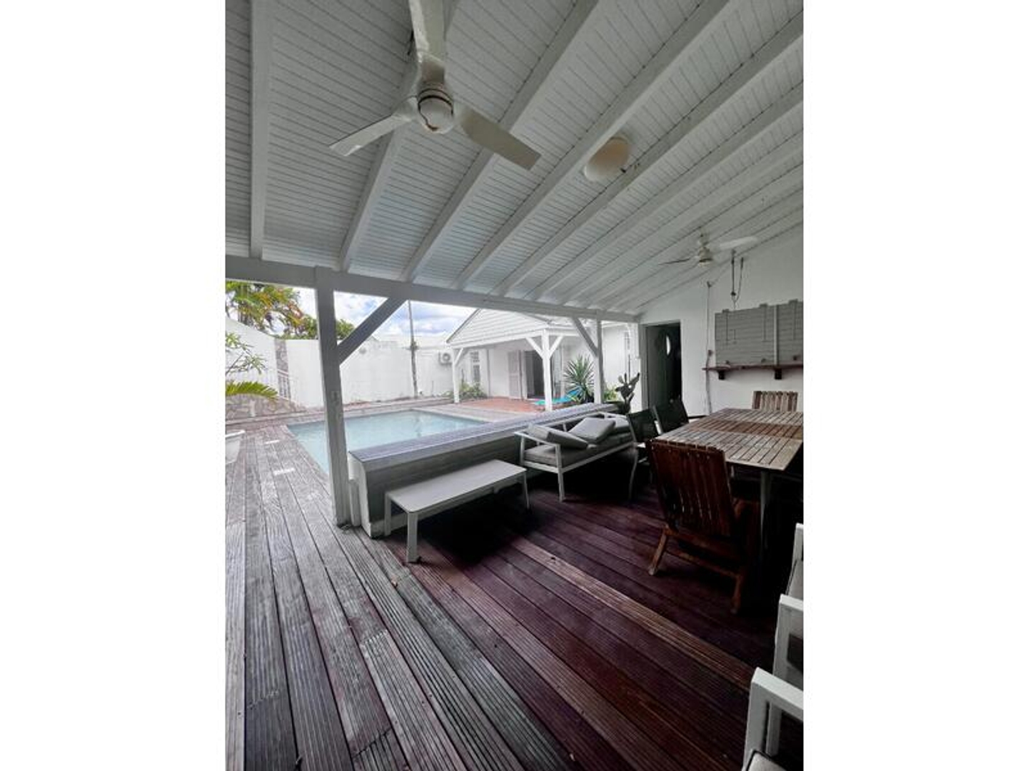 Maison à vendre - 6 pièces - 143m2 - Schoelcher (97233)