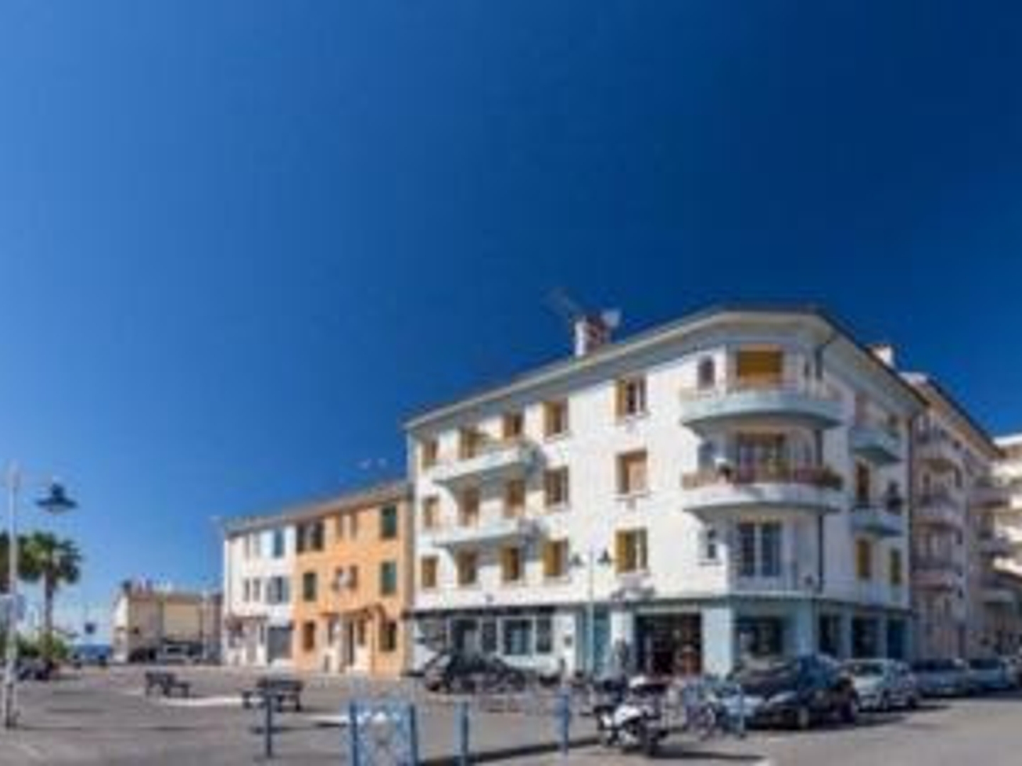 Appartement à vendre - 4 pièces - 75m2 - Cagnes-Sur-Mer (06800)